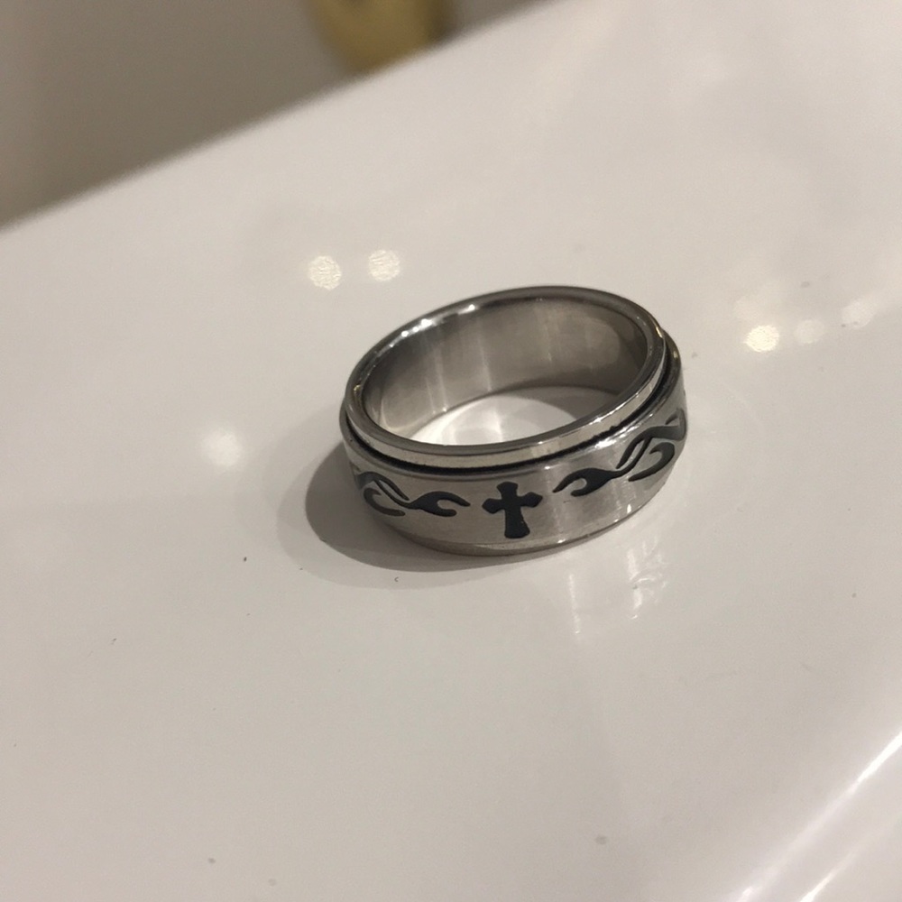 Cross Ring - image 1